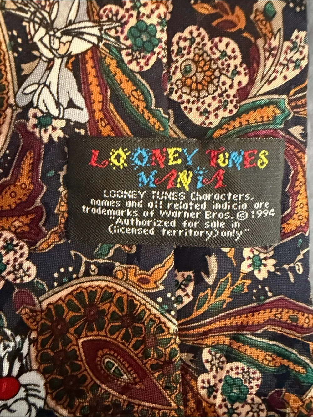 Vintage 1994 Looney Tunes Mania Hidden Character Paisley Tie
